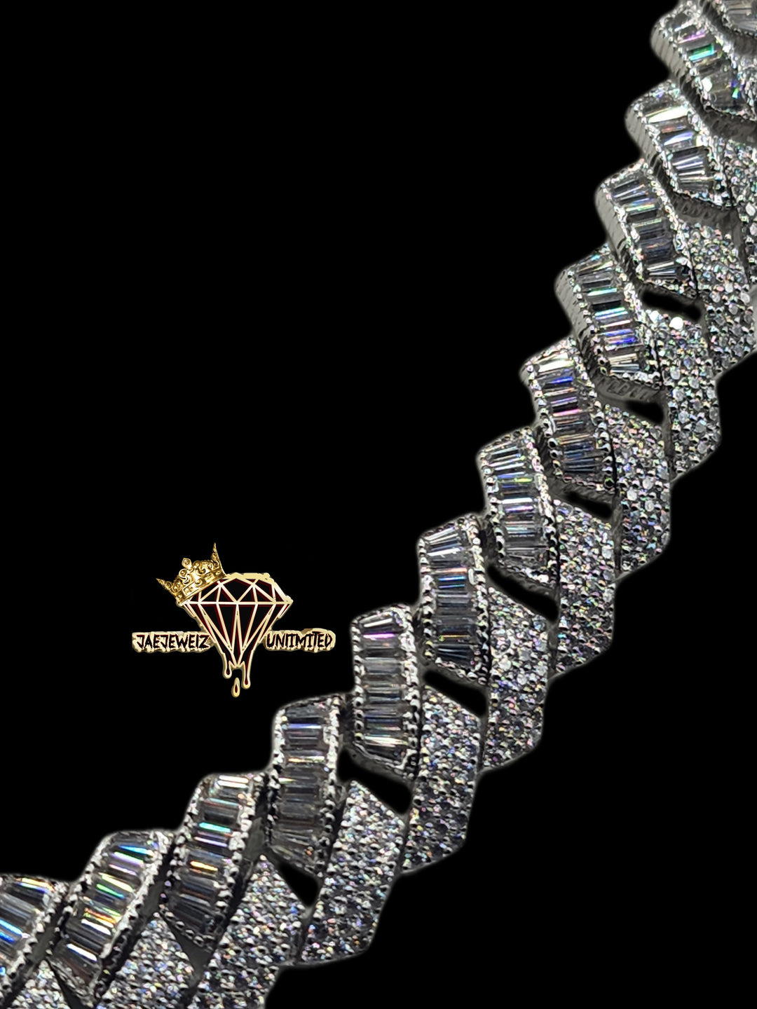 12mm Hybrid Cuban Link Half Baguette/ Half Round (Mossianite)